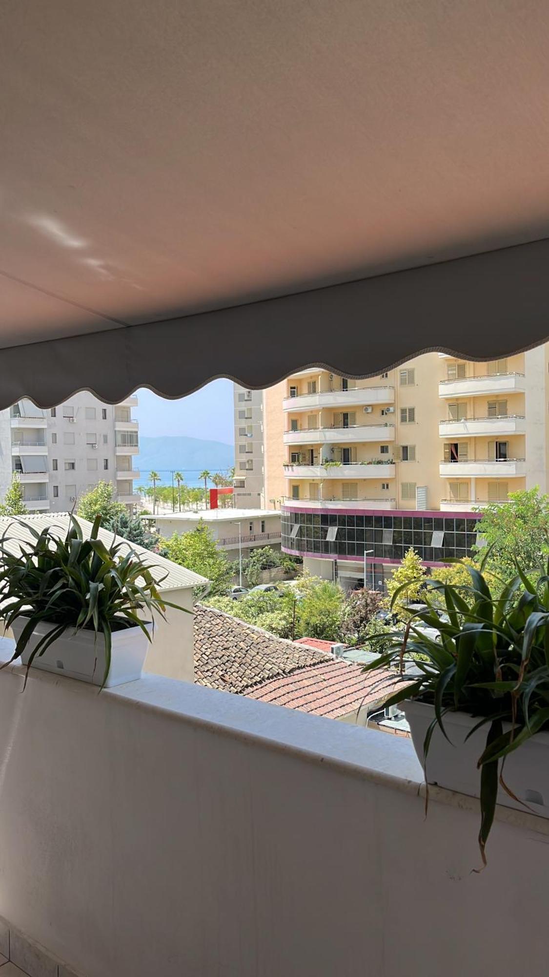 Iljazi'S Apartaments Влёра Экстерьер фото