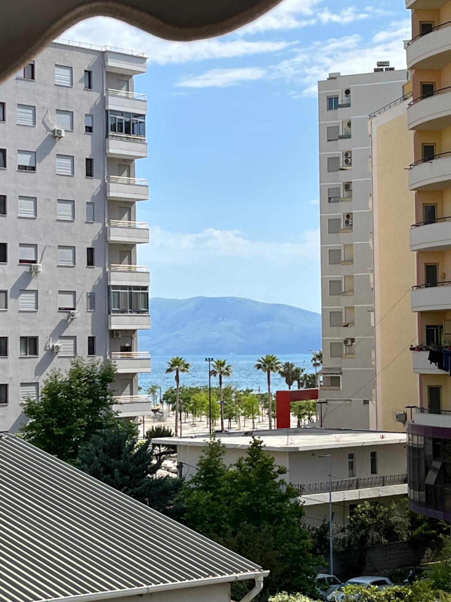 Iljazi'S Apartaments Влёра Экстерьер фото