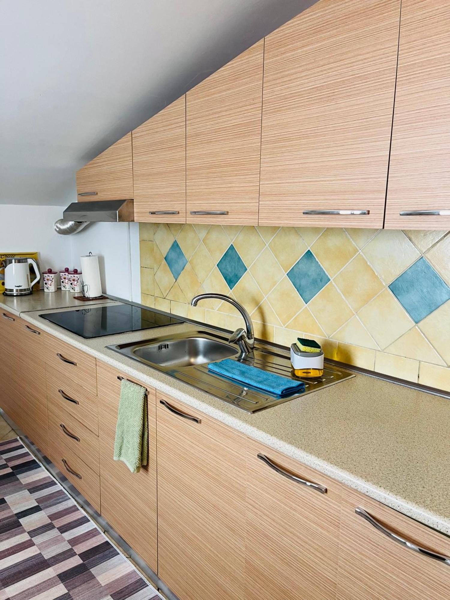 Iljazi'S Apartaments Влёра Экстерьер фото
